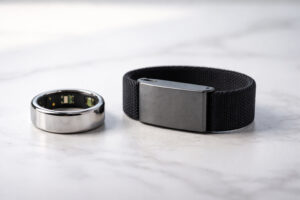 Oura Ring vs WHOOP (2026): Which $300+ Wearable Is Worth It?